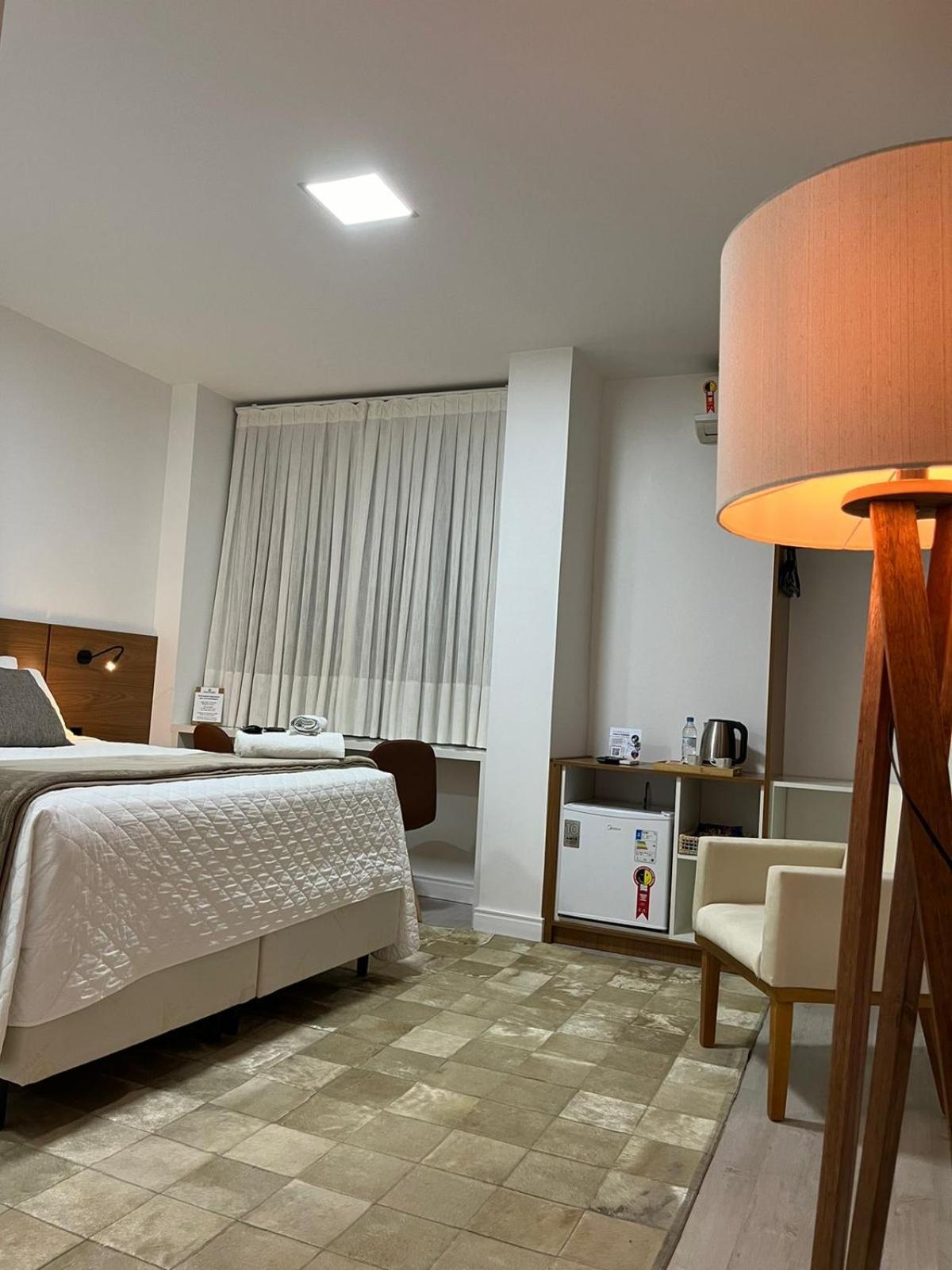 Zallon Hotel Executivo Lajeado  Exteriör bild