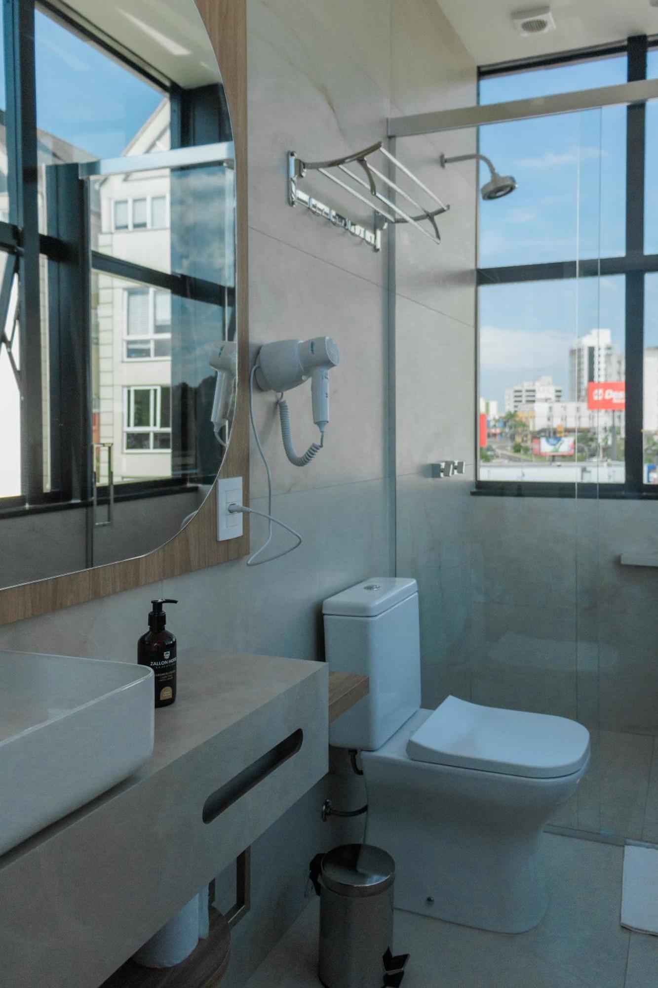 Zallon Hotel Executivo Lajeado  Exteriör bild